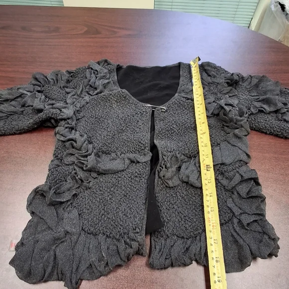 Coat - Picture 9 of 9